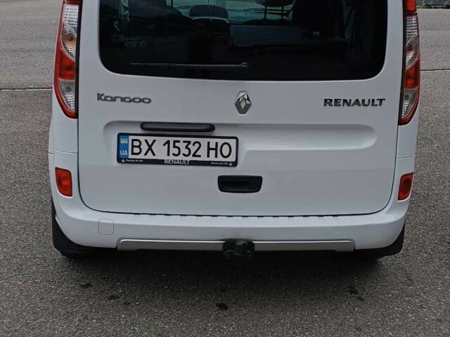 Белый Рено 5, объемом двигателя 1.5 л и пробегом 195 тыс. км за 9872 $, фото 10 на Automoto.ua