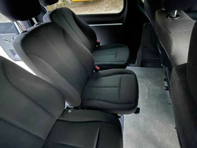 Білий Рено 5, об'ємом двигуна 1.6 л та пробігом 230 тис. км за 13000 $, фото 4 на Automoto.ua
