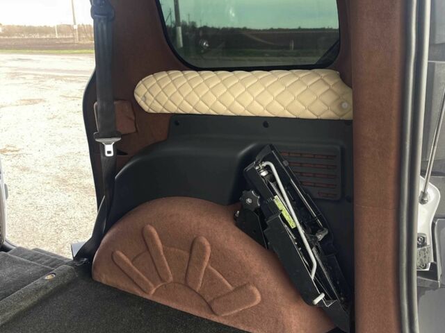 Белый Рено 5, объемом двигателя 1.5 л и пробегом 120 тыс. км за 13000 $, фото 8 на Automoto.ua