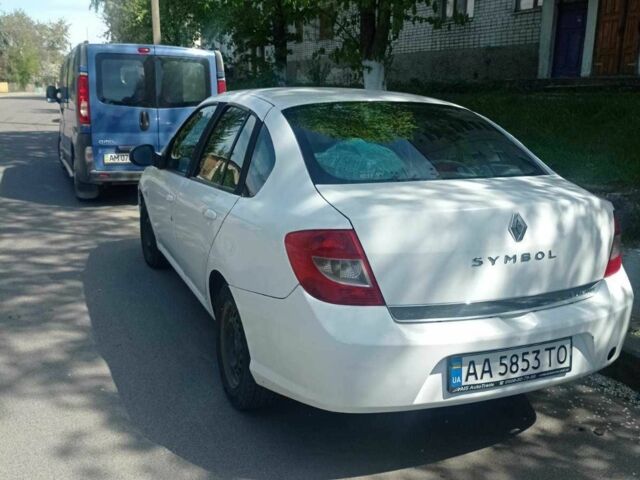 Белый Рено 5, объемом двигателя 1.4 л и пробегом 282 тыс. км за 4000 $, фото 2 на Automoto.ua
