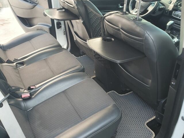 Білий Рено 5, об'ємом двигуна 1.5 л та пробігом 290 тис. км за 330000 $, фото 9 на Automoto.ua