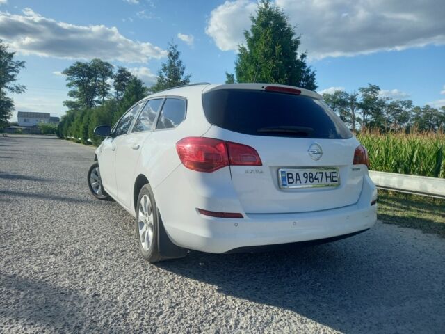 Білий Рено 5, об'ємом двигуна 1.2 л та пробігом 212 тис. км за 7000 $, фото 5 на Automoto.ua