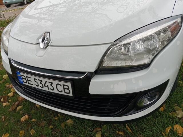 Белый Рено 5, объемом двигателя 1.5 л и пробегом 267 тыс. км за 6499 $, фото 4 на Automoto.ua