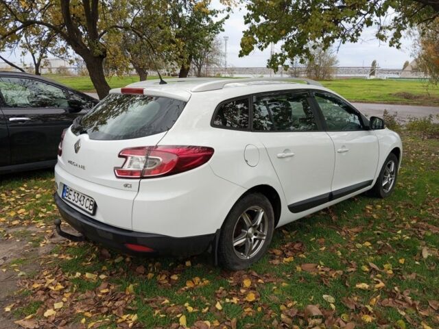 Белый Рено 5, объемом двигателя 1.5 л и пробегом 267 тыс. км за 6499 $, фото 3 на Automoto.ua