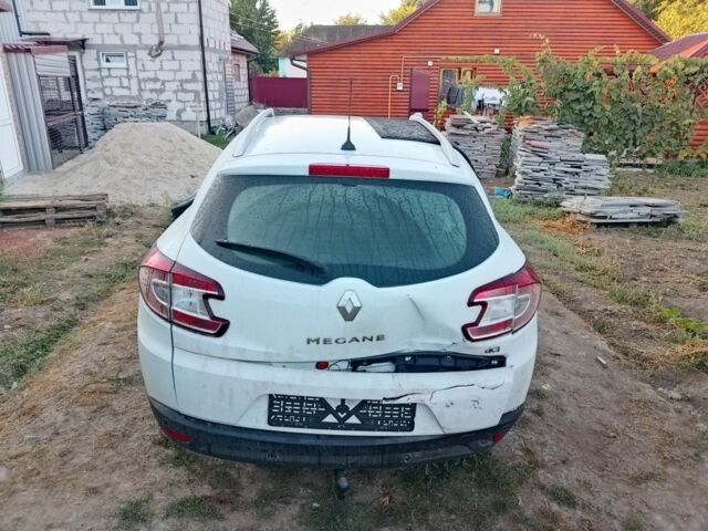 Белый Рено 5, объемом двигателя 1.5 л и пробегом 267 тыс. км за 2600 $, фото 1 на Automoto.ua