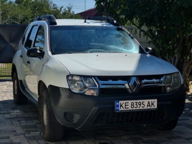 Рено 5 2016 у Новомосковске на Automoto.ua Білий Рено 5, об'ємом двигуна 1.5 л та пробігом 315 тис. км за 9000 $, фото 3 на Automoto.ua