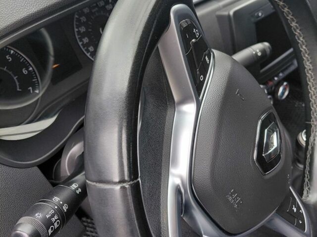 Рено 5 2020 в Тернополе на Automoto.ua Белый Рено 5, объемом двигателя 6 л и пробегом 211 тыс. км за 13400 $, фото 5 на Automoto.ua