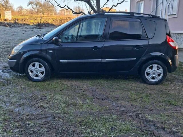 Черный Рено 5, объемом двигателя 1.5 л и пробегом 260 тыс. км за 4500 $, фото 2 на Automoto.ua