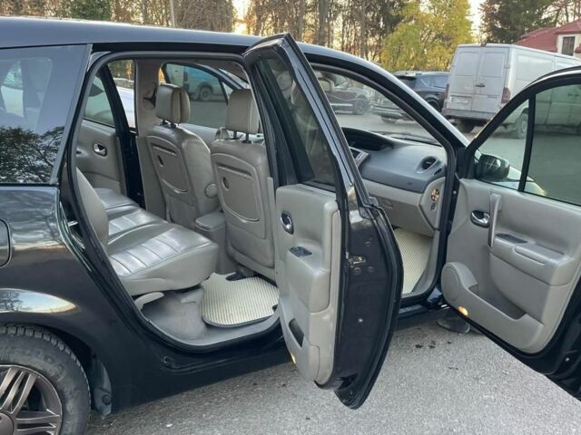 Черный Рено 5, объемом двигателя 0 л и пробегом 201 тыс. км за 4450 $, фото 6 на Automoto.ua
