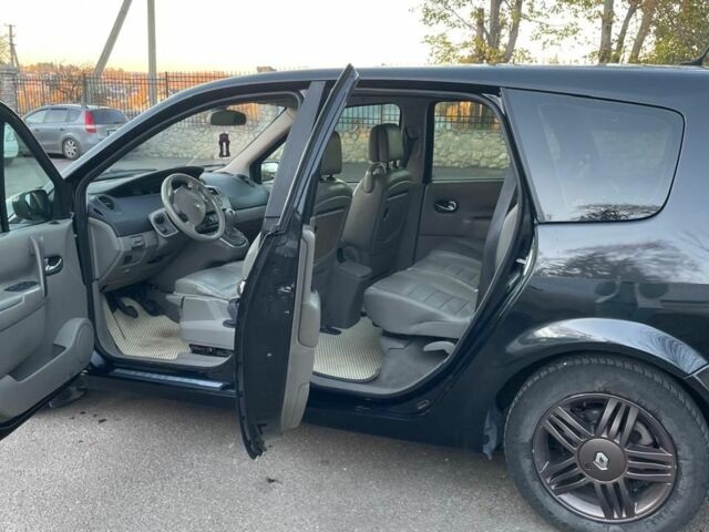 Черный Рено 5, объемом двигателя 0 л и пробегом 201 тыс. км за 4450 $, фото 5 на Automoto.ua