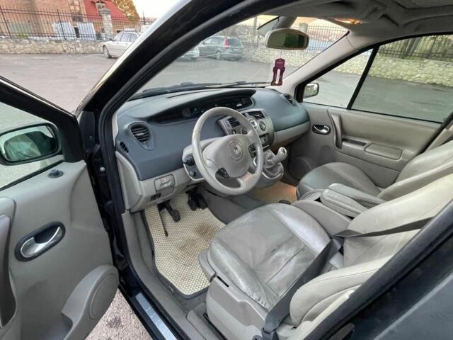 Черный Рено 5, объемом двигателя 0 л и пробегом 201 тыс. км за 4450 $, фото 18 на Automoto.ua