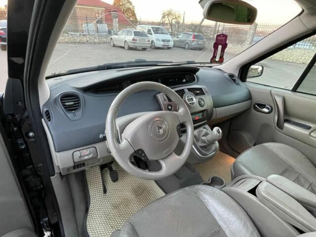 Черный Рено 5, объемом двигателя 0 л и пробегом 201 тыс. км за 4450 $, фото 19 на Automoto.ua