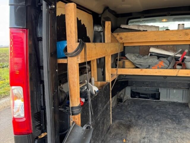 Чорний Рено 5, об'ємом двигуна 2.5 л та пробігом 267 тис. км за 2700 $, фото 9 на Automoto.ua