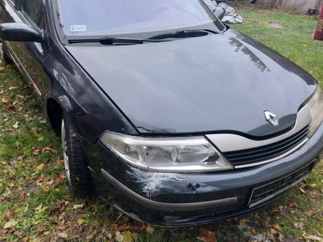 Черный Рено 5, объемом двигателя 2 л и пробегом 2 тыс. км за 900 $, фото 4 на Automoto.ua