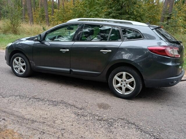 Черный Рено 5, объемом двигателя 1.9 л и пробегом 387 тыс. км за 4997 $, фото 5 на Automoto.ua
