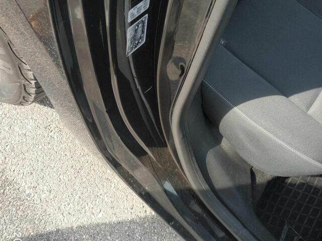 Черный Рено 5, объемом двигателя 1.4 л и пробегом 193 тыс. км за 5999 $, фото 19 на Automoto.ua