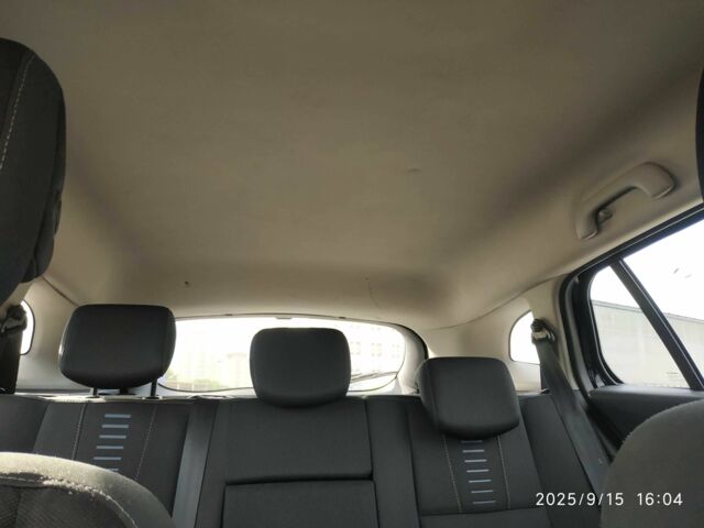 Черный Рено 5, объемом двигателя 1.4 л и пробегом 193 тыс. км за 5999 $, фото 15 на Automoto.ua