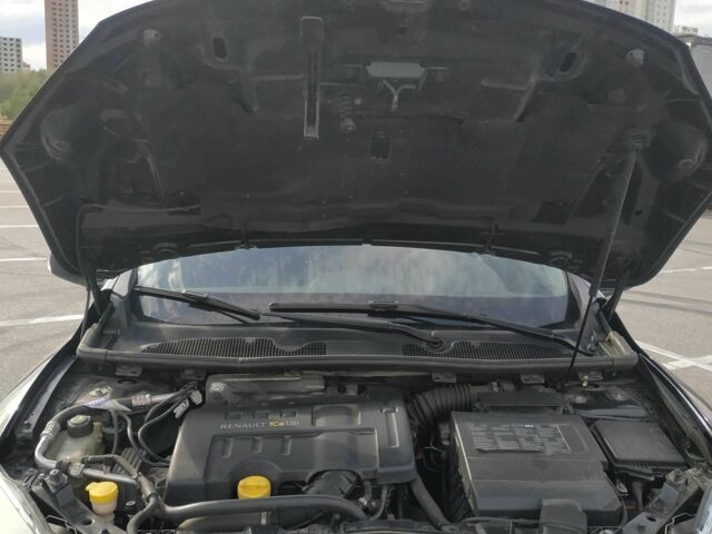 Черный Рено 5, объемом двигателя 1.4 л и пробегом 193 тыс. км за 5999 $, фото 22 на Automoto.ua