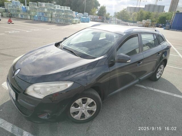 Черный Рено 5, объемом двигателя 1.4 л и пробегом 193 тыс. км за 5999 $, фото 7 на Automoto.ua