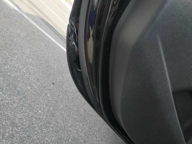 Черный Рено 5, объемом двигателя 1.4 л и пробегом 193 тыс. км за 5999 $, фото 17 на Automoto.ua