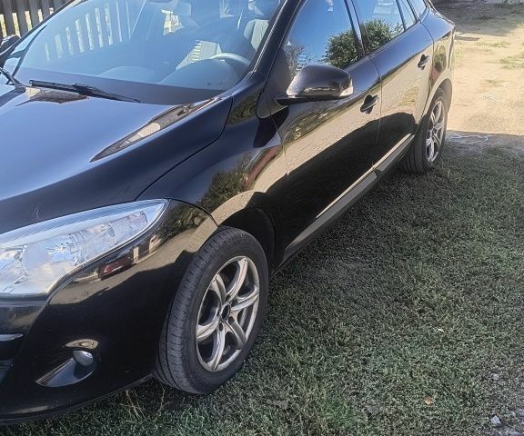 Чорний Рено 5, об'ємом двигуна 1.5 л та пробігом 265 тис. км за 6400 $, фото 1 на Automoto.ua