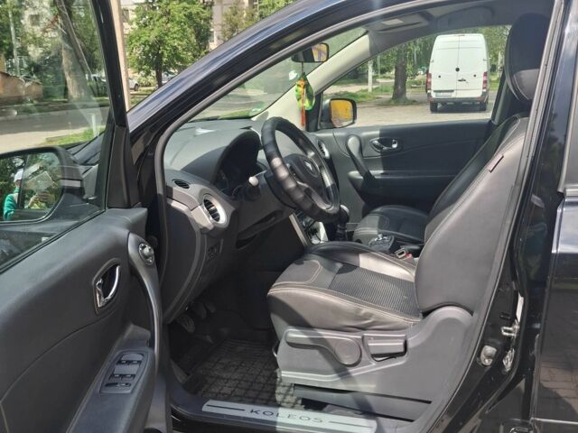 Чорний Рено 5, об'ємом двигуна 2 л та пробігом 258 тис. км за 13700 $, фото 1 на Automoto.ua