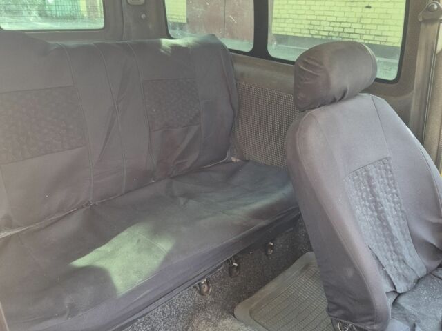 Желтый Рено 5, объемом двигателя 1.4 л и пробегом 350 тыс. км за 2700 $, фото 6 на Automoto.ua