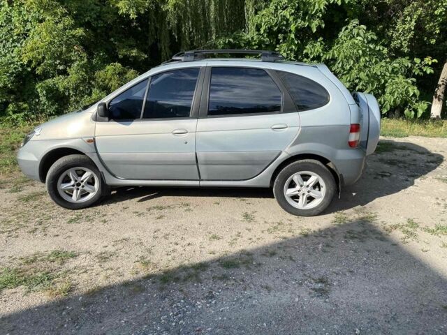 Серый Рено 5, объемом двигателя 0 л и пробегом 210 тыс. км за 4500 $, фото 5 на Automoto.ua