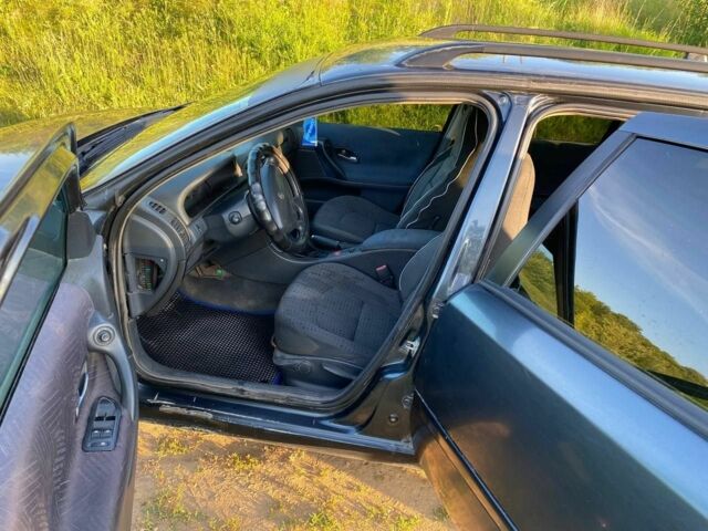 Серый Рено 5, объемом двигателя 1.8 л и пробегом 2 тыс. км за 2550 $, фото 4 на Automoto.ua