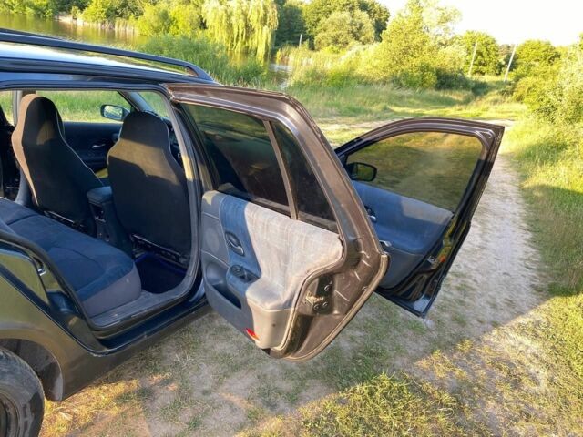 Серый Рено 5, объемом двигателя 1.8 л и пробегом 2 тыс. км за 2550 $, фото 5 на Automoto.ua