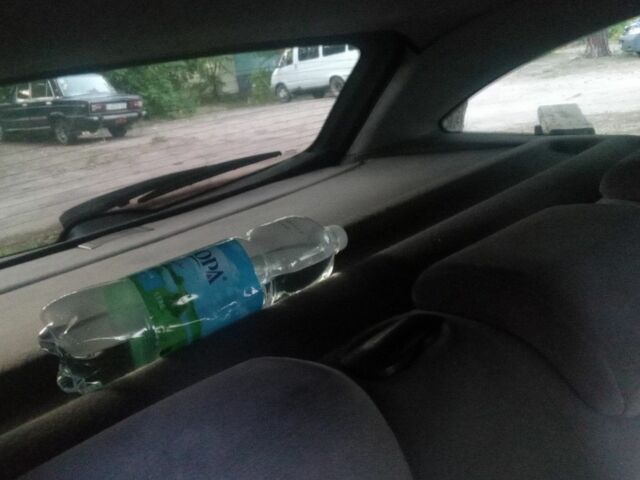 Серый Рено 5, объемом двигателя 1.9 л и пробегом 350 тыс. км за 3000 $, фото 4 на Automoto.ua