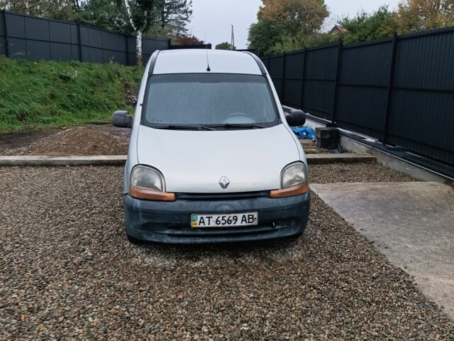 Серый Рено 5, объемом двигателя 1.9 л и пробегом 300 тыс. км за 1650 $, фото 2 на Automoto.ua