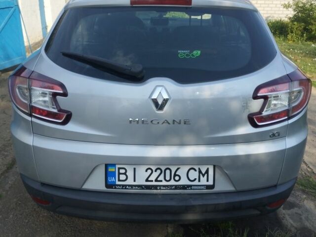 Серый Рено 5, объемом двигателя 1.5 л и пробегом 125 тыс. км за 8500 $, фото 3 на Automoto.ua