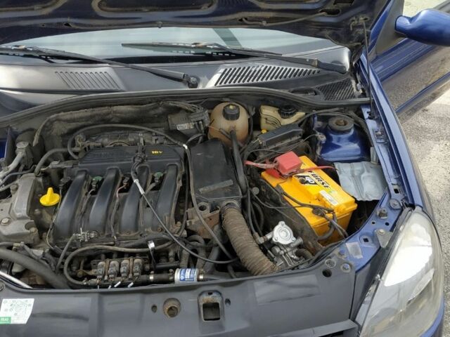 Синий Рено 5, объемом двигателя 1.4 л и пробегом 285 тыс. км за 3200 $, фото 8 на Automoto.ua