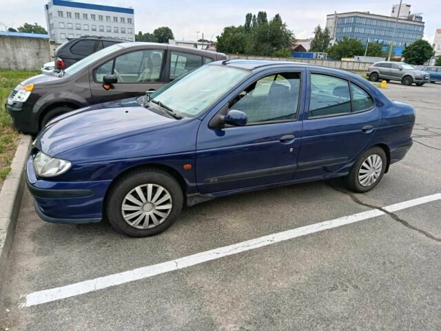 Синий Рено 5, объемом двигателя 1.6 л и пробегом 343 тыс. км за 2300 $, фото 1 на Automoto.ua