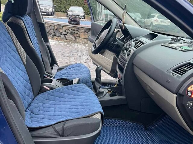 Синий Рено 5, объемом двигателя 1.4 л и пробегом 2 тыс. км за 4750 $, фото 11 на Automoto.ua