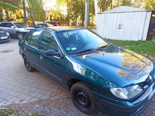 Зеленый Рено 5, объемом двигателя 1.4 л и пробегом 187 тыс. км за 1900 $, фото 2 на Automoto.ua