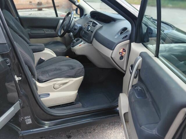 Чорний Рено 6, об'ємом двигуна 1.5 л та пробігом 350 тис. км за 4500 $, фото 10 на Automoto.ua