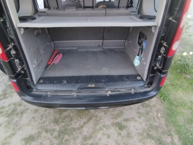 Черный Рено 6, объемом двигателя 1.5 л и пробегом 250 тыс. км за 5400 $, фото 11 на Automoto.ua