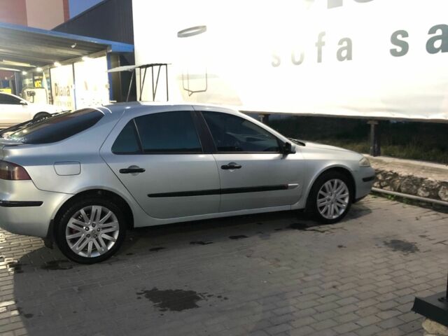 Серый Рено 6, объемом двигателя 1.8 л и пробегом 372 тыс. км за 3000 $, фото 3 на Automoto.ua
