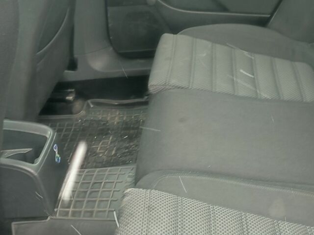 Синий Рено 6, объемом двигателя 1.6 л и пробегом 250 тыс. км за 6000 $, фото 2 на Automoto.ua