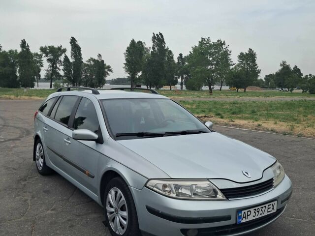 Серый Рено 8, объемом двигателя 1.9 л и пробегом 405 тыс. км за 3600 $, фото 2 на Automoto.ua