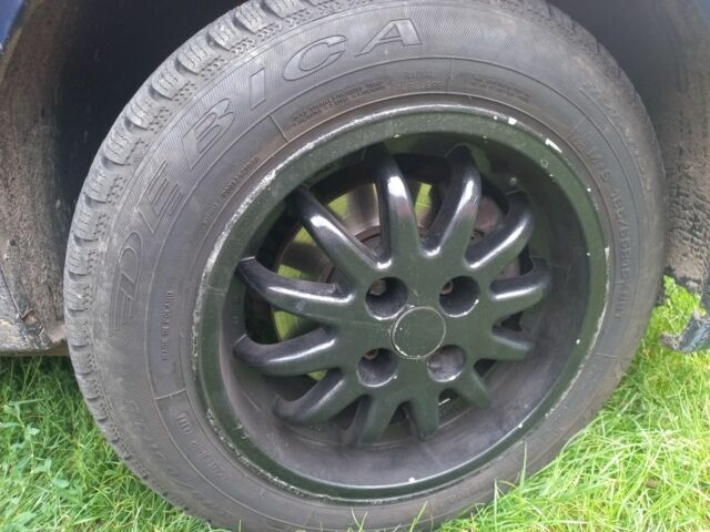 Синій Рено 8, об'ємом двигуна 1.6 л та пробігом 198 тис. км за 3200 $, фото 7 на Automoto.ua