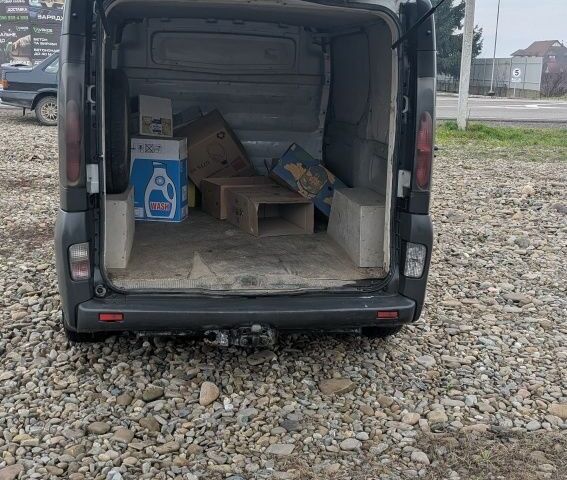 Белый Рено 9, объемом двигателя 1.9 л и пробегом 400 тыс. км за 4900 $, фото 4 на Automoto.ua