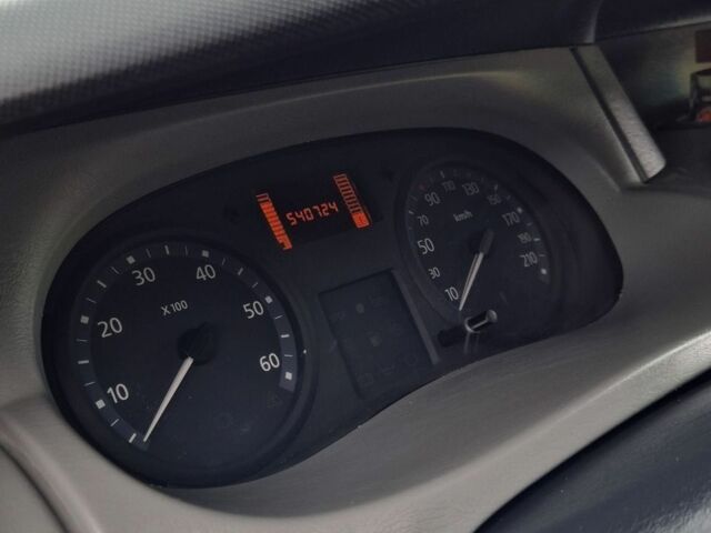 Білий Рено 9, об'ємом двигуна 2.5 л та пробігом 542 тис. км за 9500 $, фото 4 на Automoto.ua