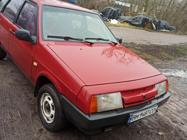 Красный Рено 9, объемом двигателя 1 л и пробегом 30 тыс. км за 1400 $, фото 3 на Automoto.ua