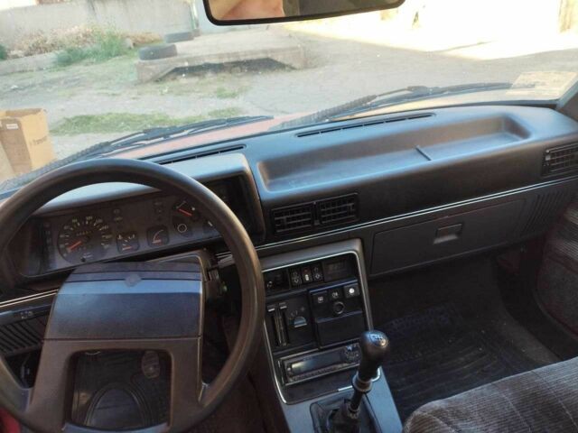 Рено 9 1987 в Кривом Роге на Automoto.ua Красный Рено 9, объемом двигателя 1.4 л и пробегом 435 тыс. км за 665 $, фото 3 на Automoto.ua