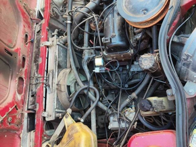 Рено 9 1987 в Кривом Роге на Automoto.ua Красный Рено 9, объемом двигателя 1.4 л и пробегом 435 тыс. км за 665 $, фото 4 на Automoto.ua