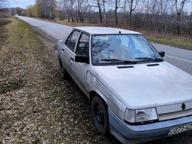 Рено 9, объемом двигателя 16 л и пробегом 0 тыс. км за 850 $, фото 1 на Automoto.ua