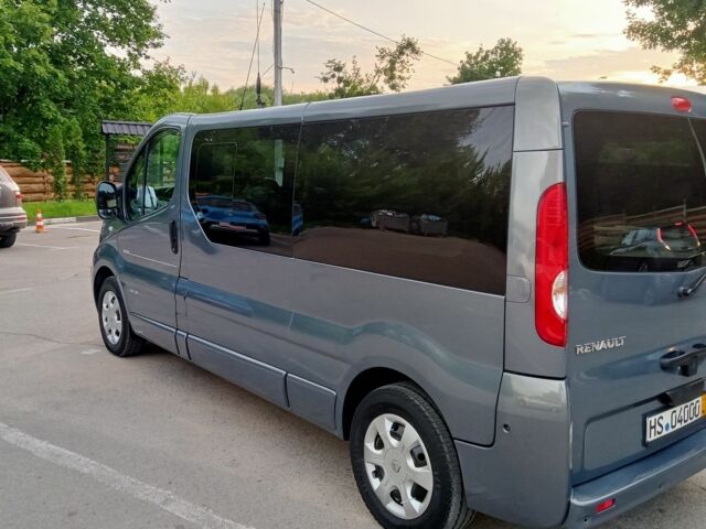 Серый Рено 9, объемом двигателя 2 л и пробегом 280 тыс. км за 19700 $, фото 1 на Automoto.ua